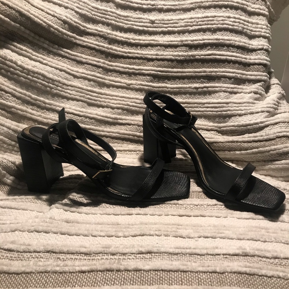 Block Heel - Picture 12 of 16